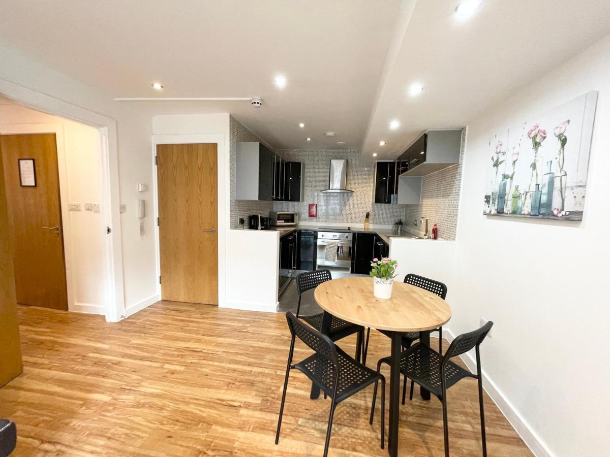 The Works-Fresh 2Bed In Centre, Opposite Arndale. — Photos 3